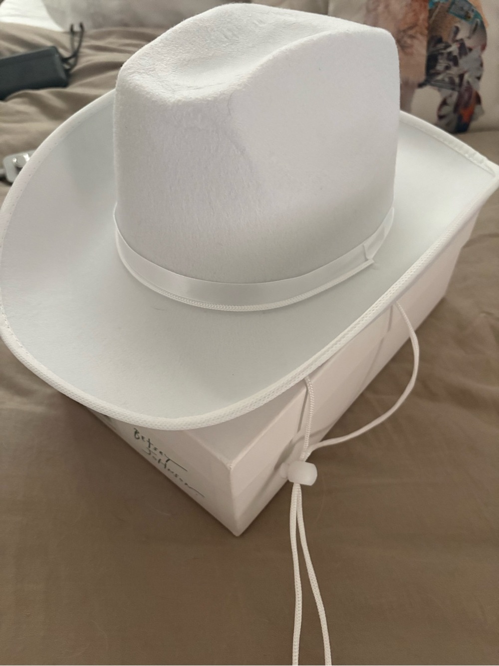 Amazon White Cowboy Hat with Chin Cord